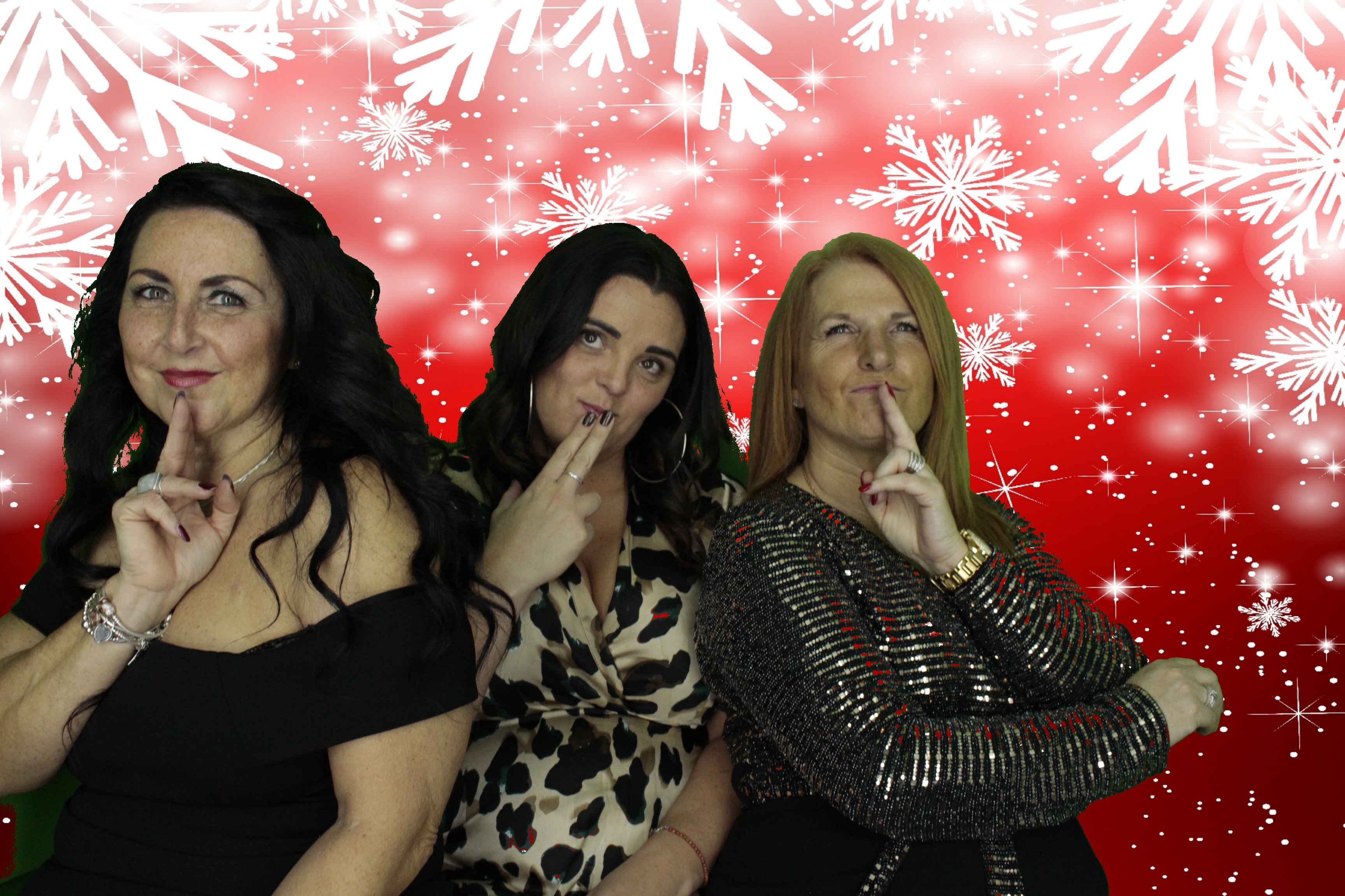 Silvermere Christmas Party | View more photos from the event at gallery.myphotoboothexperience.co.uk/u/MyPhotoBoothExperienceLtd/Silvermere-Christmas-Party-3